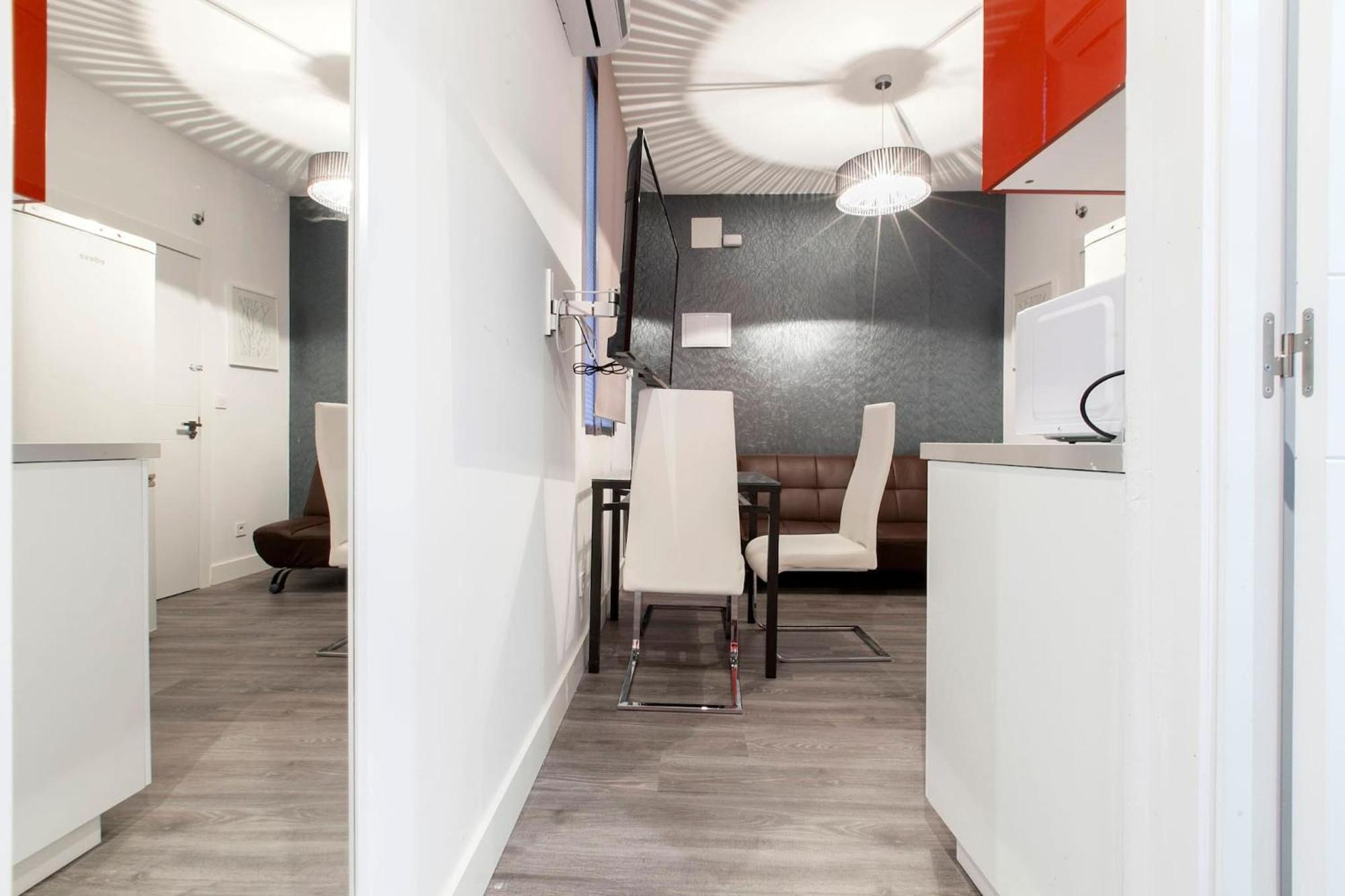 Apartamentos Day Madrid Callao Centro Gran Via Sol Malasana Eksteriør bilde