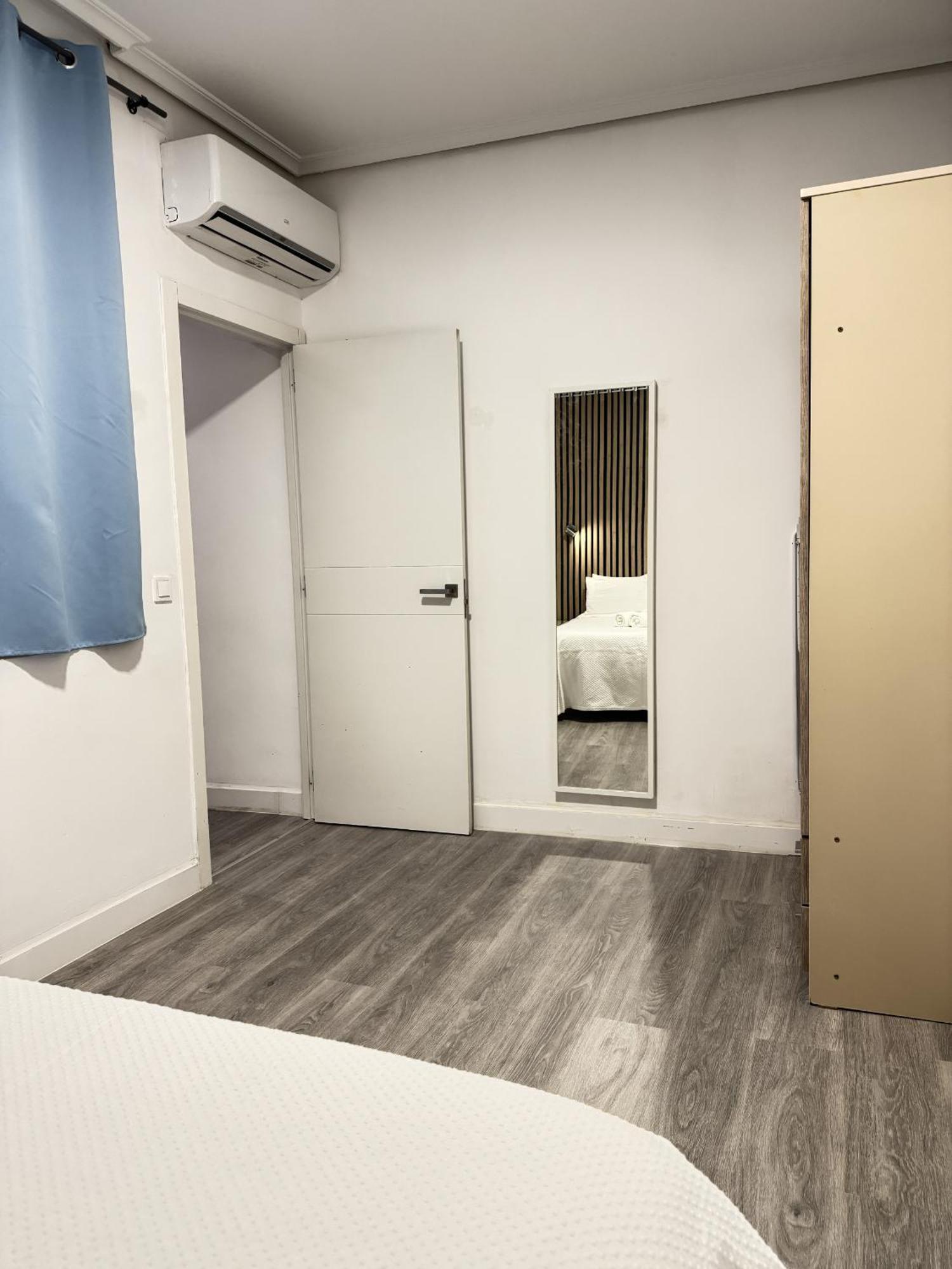 Apartamentos Day Madrid Callao Centro Gran Via Sol Malasana Eksteriør bilde