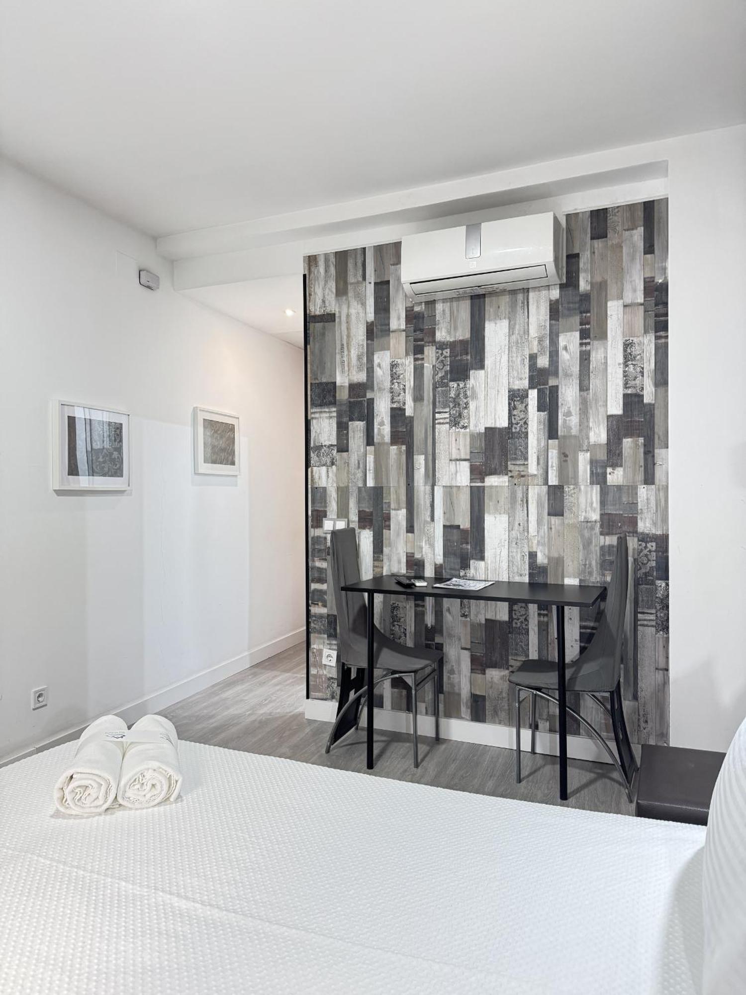 Apartamentos Day Madrid Callao Centro Gran Via Sol Malasana Eksteriør bilde